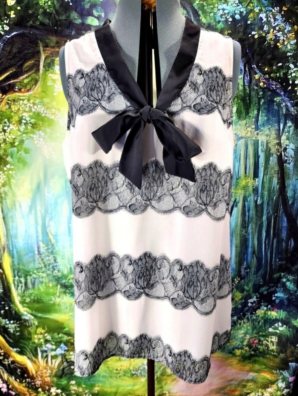 MAURICES Faux Black Lace And Creme Blouse NWOT Size 1X